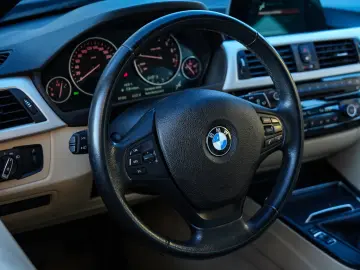 BMW 318i