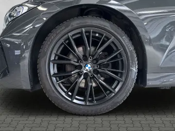 BMW 320 ixDrive FACELIFT M-SPORT ACC 360°