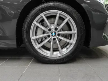 BMW 330i xDrive M Sport GSD ACC S&Go HiFi