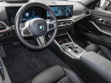 BMW 330i xDrive M Sport GSD ACC S&Go HiFi