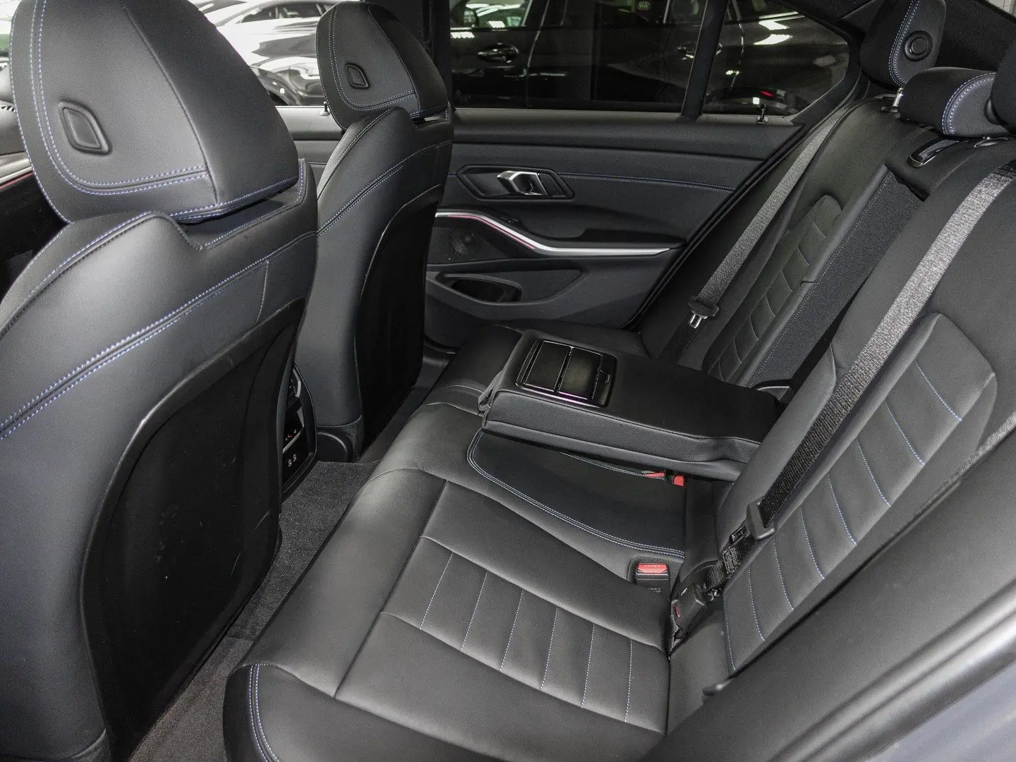 BMW 330i xDrive M Sport GSD ACC S&Go HiFi
