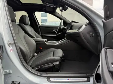 BMW 320d xD M Sport 19