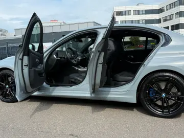 BMW 320d xD M Sport 19