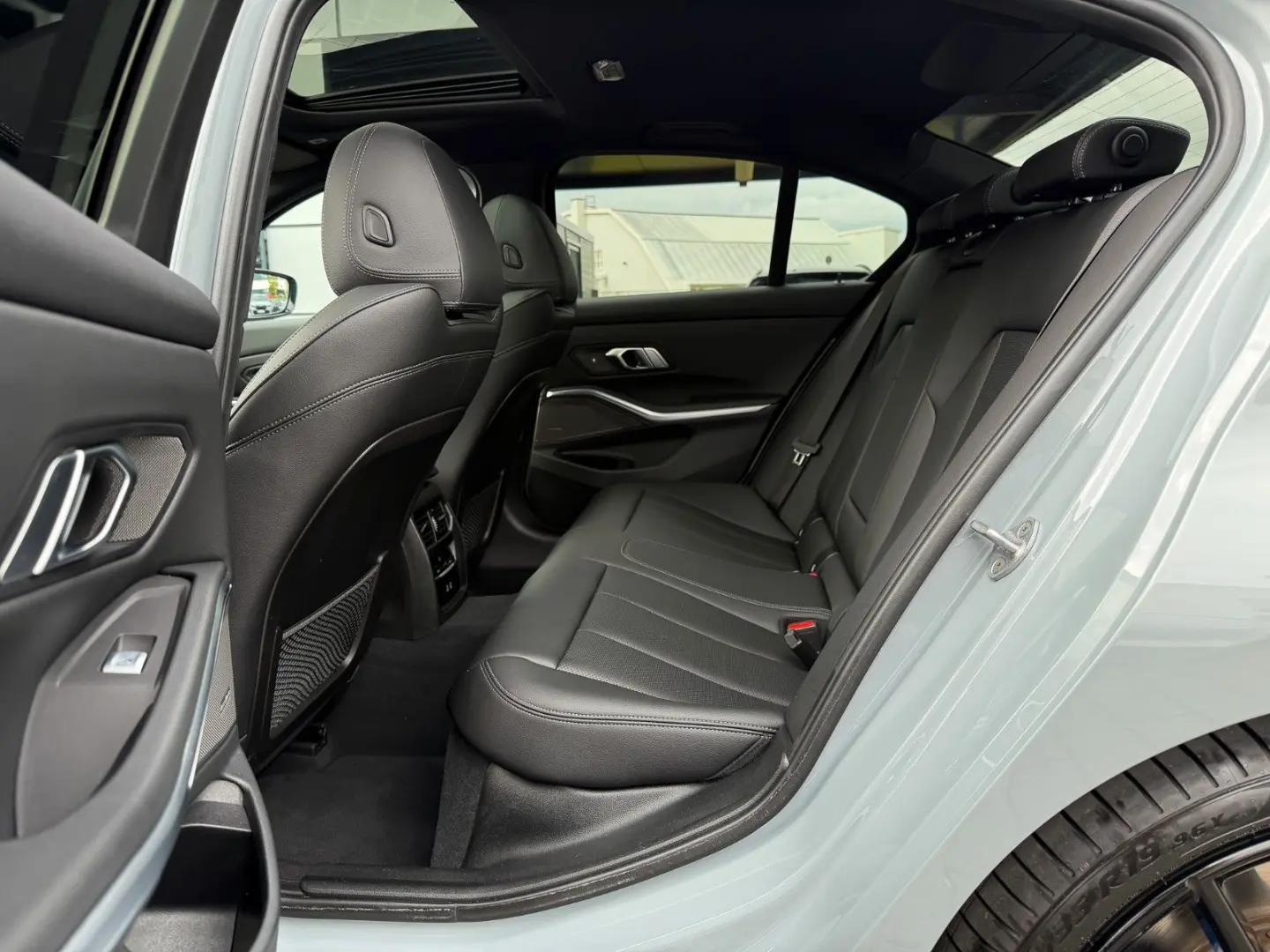 BMW 320d xD M Sport 19