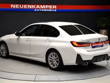 BMW 320 i xDrive M Sport ACC Kamera HeadUp