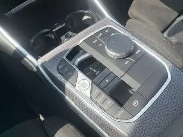 BMW 320d xD M Sport  ACC 360° HUD LCI