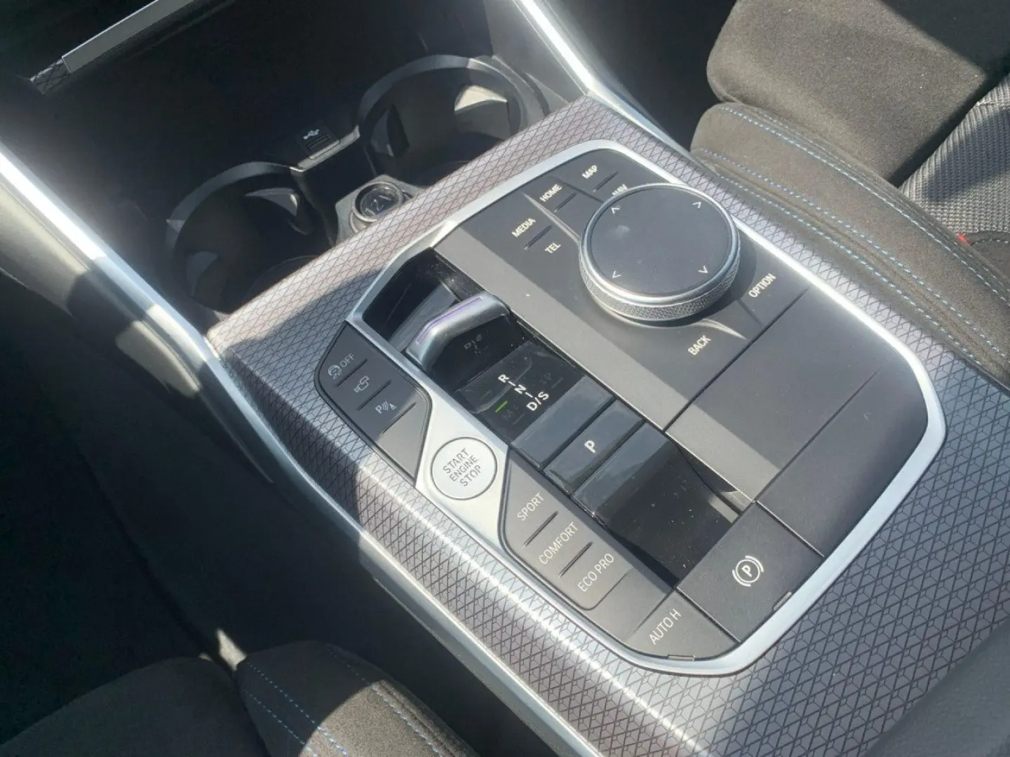 BMW 320d xD M Sport  ACC 360° HUD LCI