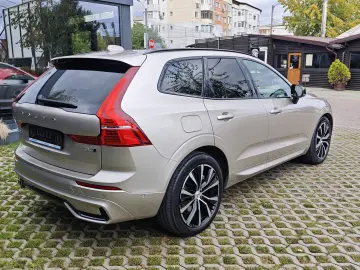 Volvo XC60 2.0d B4 Mild Hybrid AWD Ultimate Dark