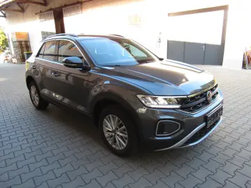 T-Roc Life  DSG  Virtual  DAB  LED  SHZ  ACC Met