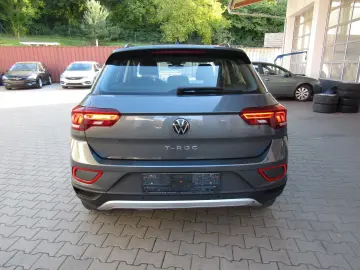 T-Roc Life  DSG  Virtual  DAB  LED  SHZ  ACC Met