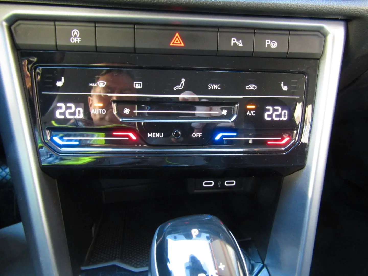 T-Roc Life  DSG  Virtual  DAB  LED  SHZ  ACC Met