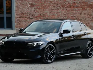 BMW 320d xDrive/M-SPORT/ACC/