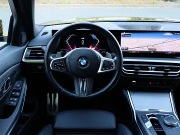 BMW 320d xDrive/M-SPORT/ACC/