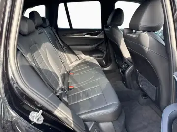 BMW X3 xD30e M SPORT Laser pano 360°