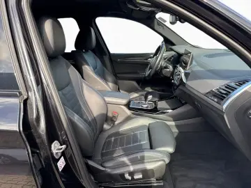 BMW X3 xD30e M SPORT Laser pano 360°