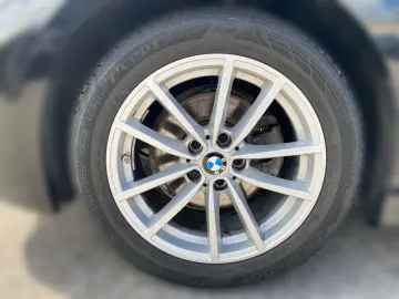 BMW  320d xDrive Limousine M Sport