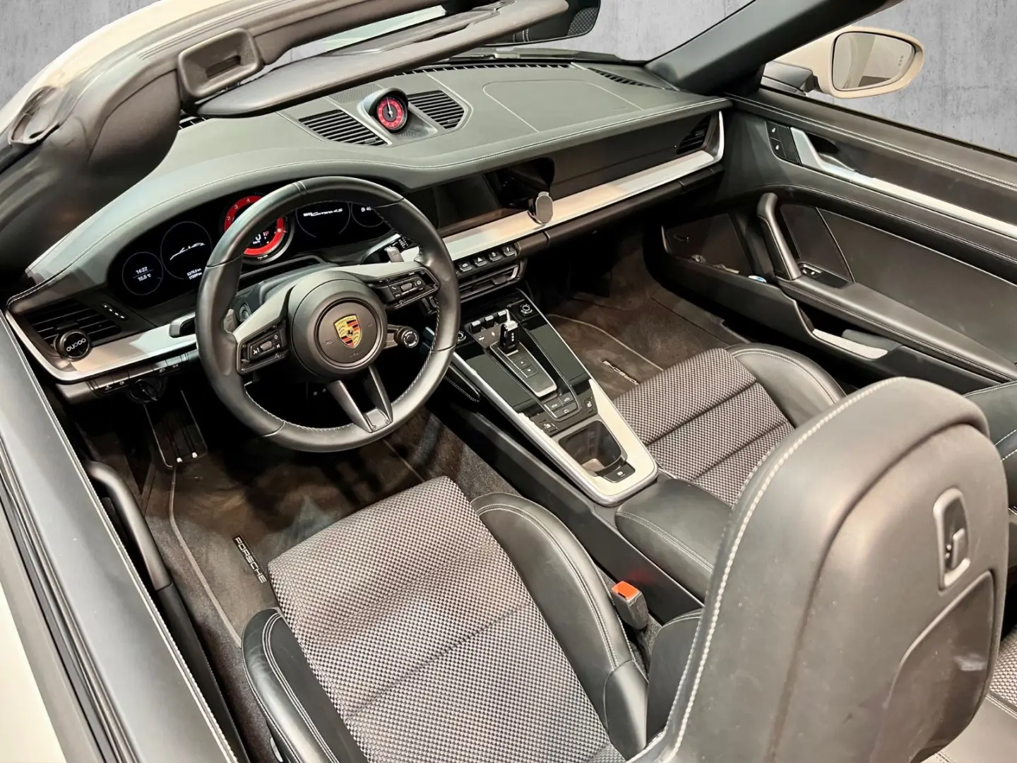 911/992 4S  Cabriolet*DAB*SportChrono*Lift*uvm.