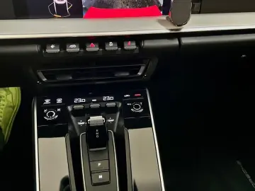911/992 4S  Cabriolet*DAB*SportChrono*Lift*uvm.