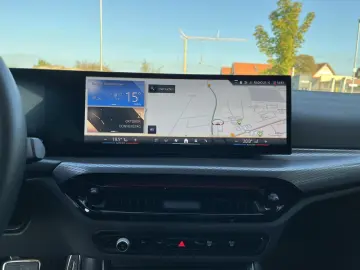 BMW  320d xDrive M Sport Adap.LED ACC