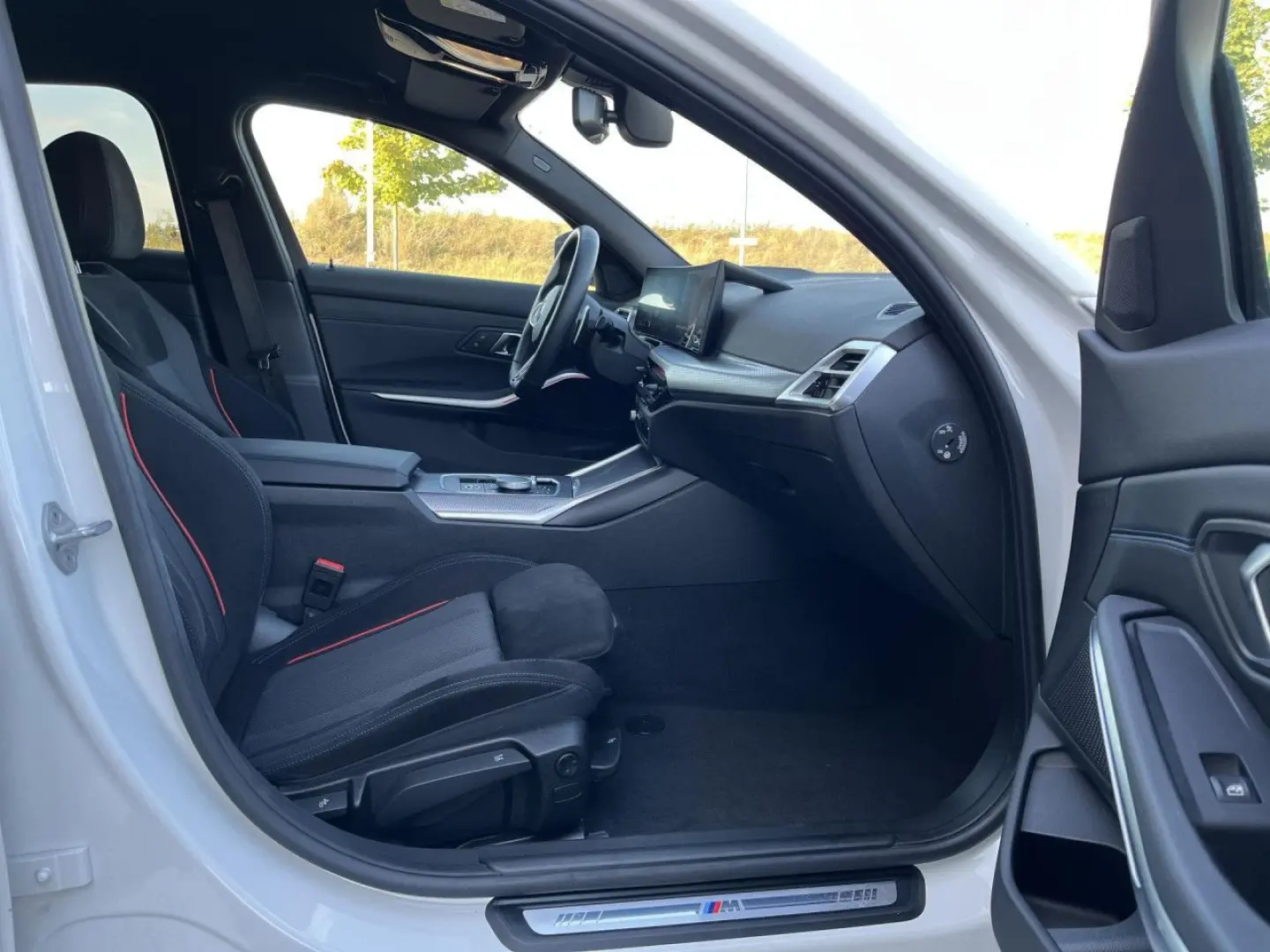 BMW  320d xDrive M Sport Adap.LED ACC