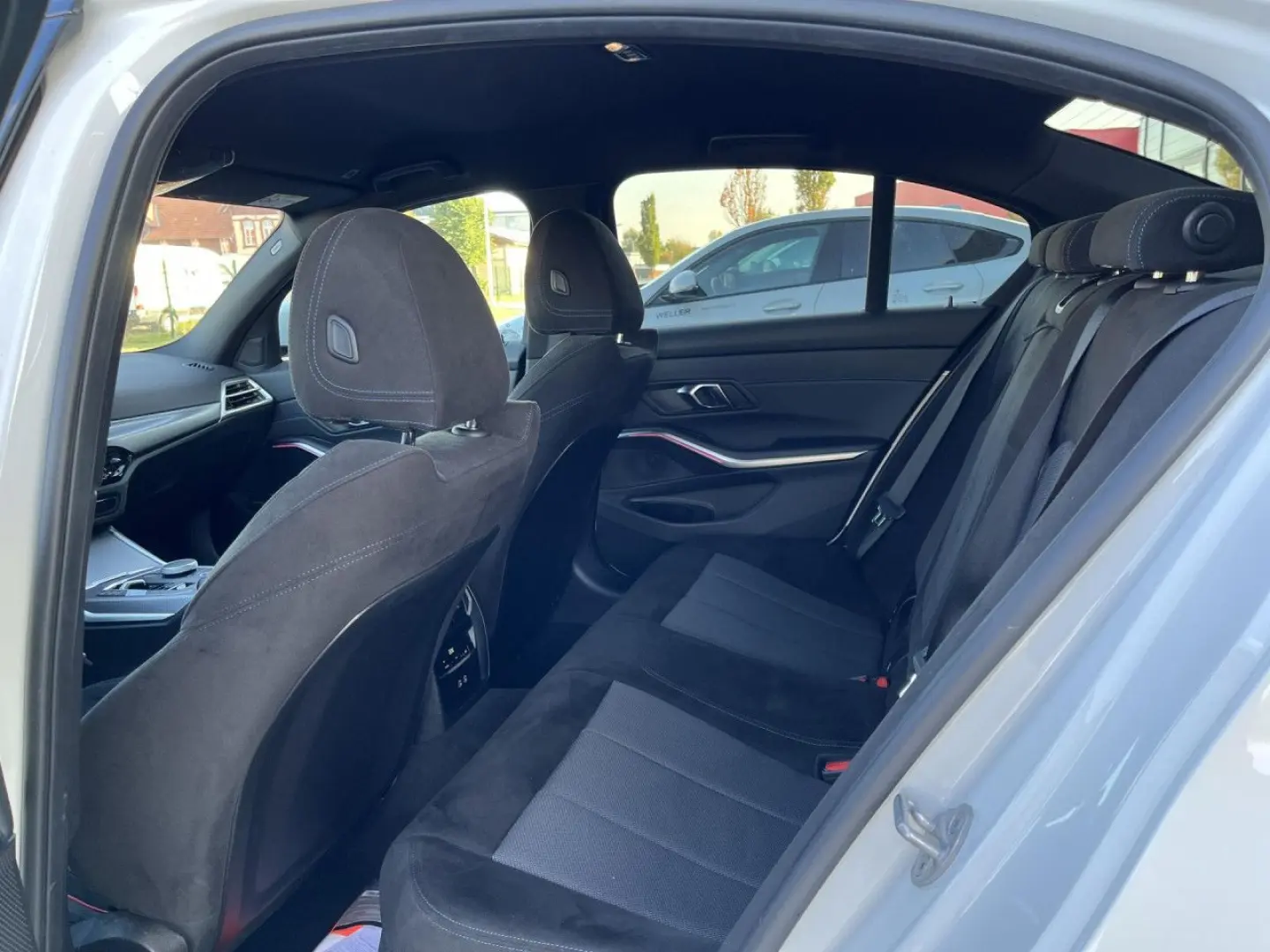 BMW  320d xDrive M Sport Adap.LED ACC