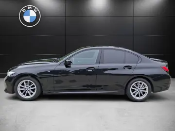 BMW  320d xDrive Limousine M Sport HUD ACC