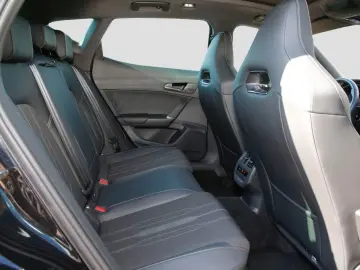 Formentor VZ 2.0 TSI 4Drive Pano AHK Navi+VC ACC