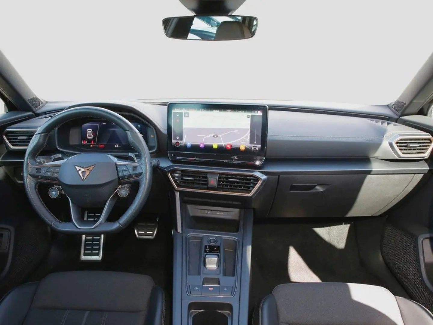 Formentor VZ 2.0 TSI 4Drive Pano AHK Navi+VC ACC