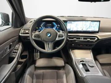 BMW  320xd lim M Sport AHK ACC Driving Assistant