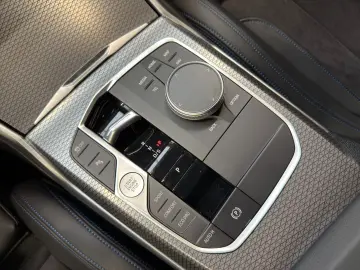 BMW  320xd lim M Sport AHK ACC Driving Assistant