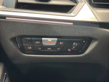 BMW  320xd lim M Sport AHK ACC Driving Assistant