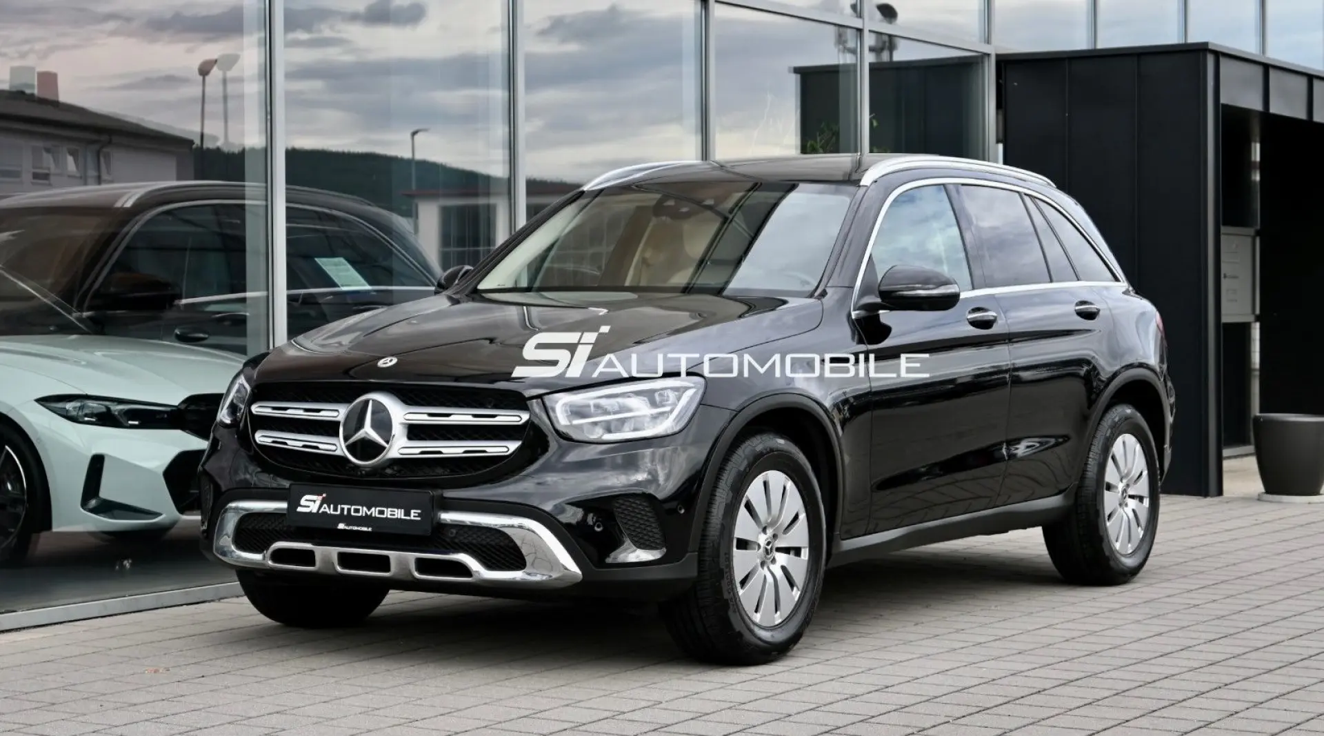 GLC 300 d 4MATIC °ACC°PANORAMA°STANDHEIZ°360°KAM