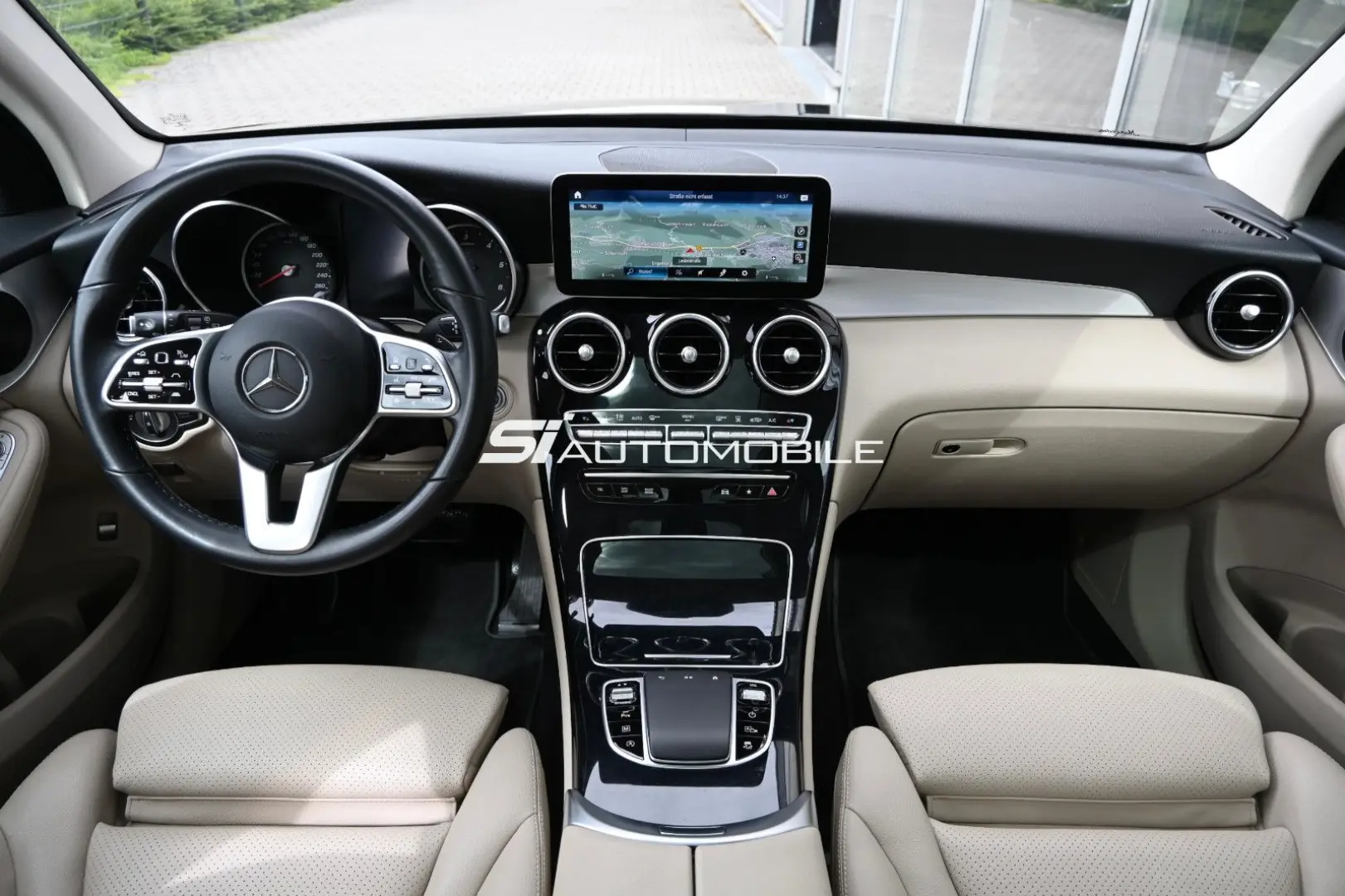 GLC 300 d 4MATIC °ACC°PANORAMA°STANDHEIZ°360°KAM