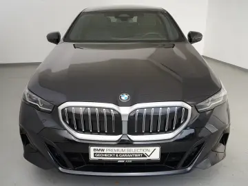 BMW 520d xDrive Limousine (M-Sport Navi LED H/K ACC)