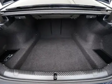 BMW 520d xDrive Limousine (M-Sport Navi LED H/K ACC)