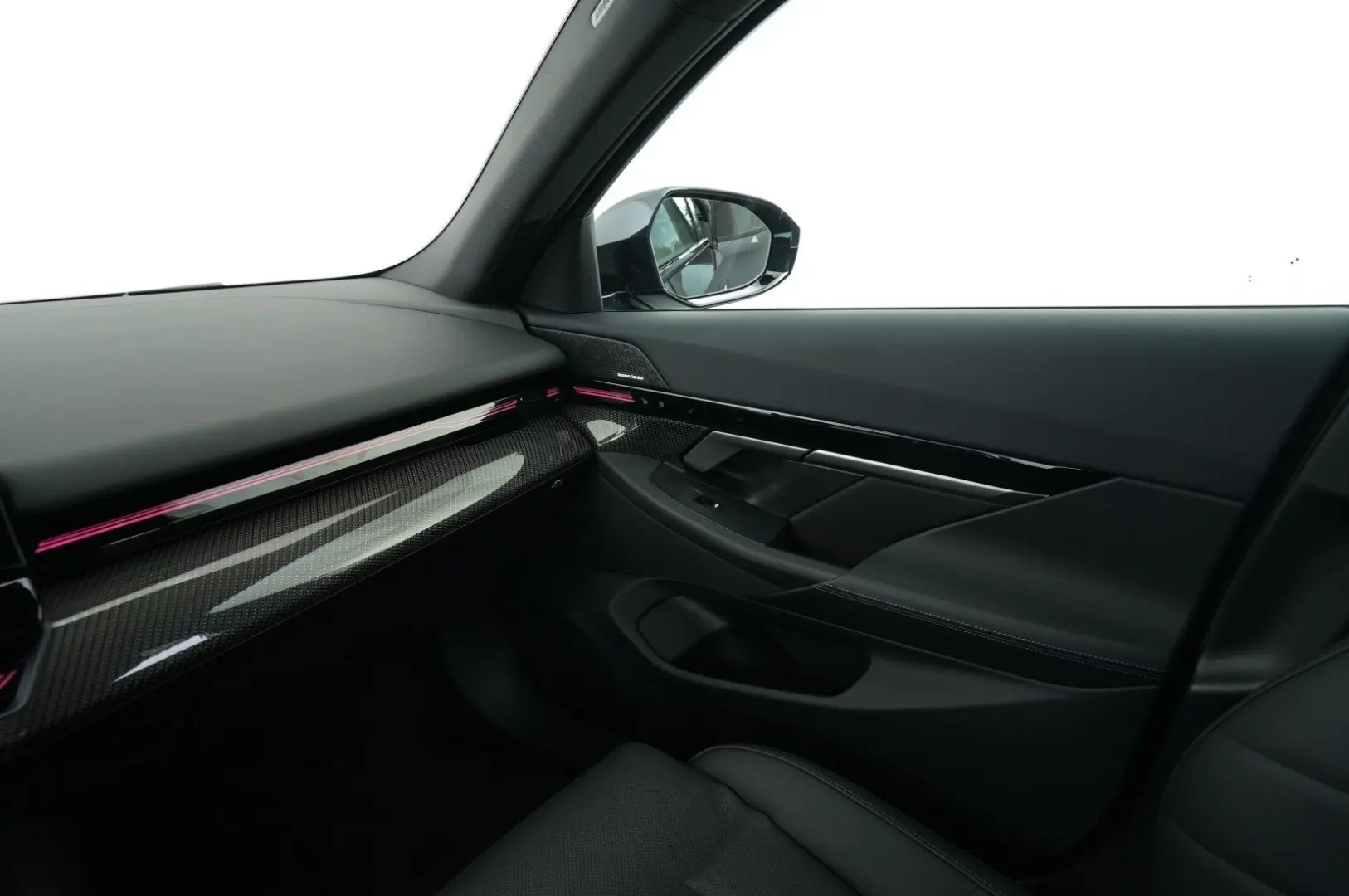 BMW 520d xDrive Limousine (M-Sport Navi LED H/K ACC)