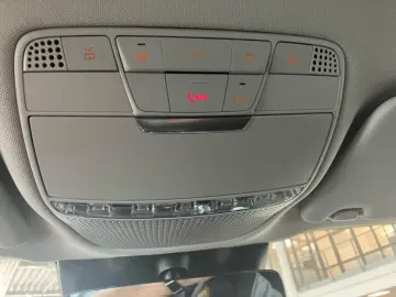 GLC 300 e 4M Night+AHK+MULTIBEAM+MBUX+Navi-Plus