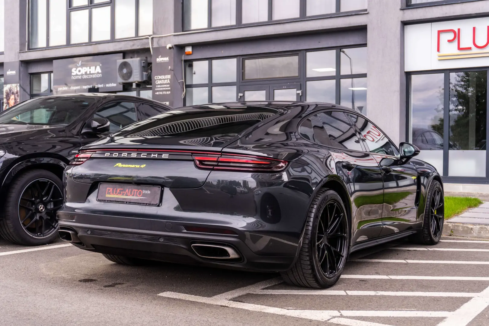 Panamera 4 E-Hybrid