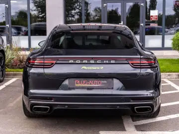 Panamera 4 E-Hybrid
