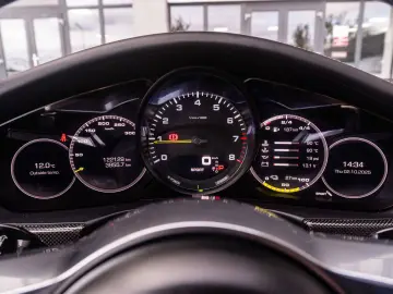 Panamera 4 E-Hybrid