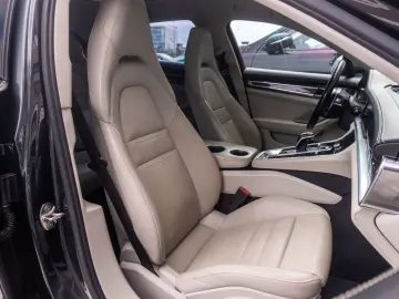 Panamera 4 E-Hybrid