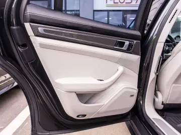 Panamera 4 E-Hybrid