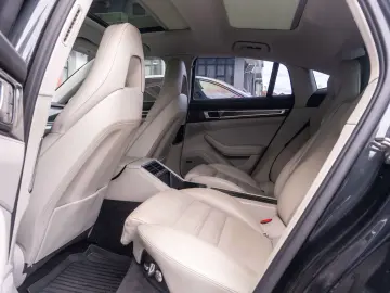 Panamera 4 E-Hybrid
