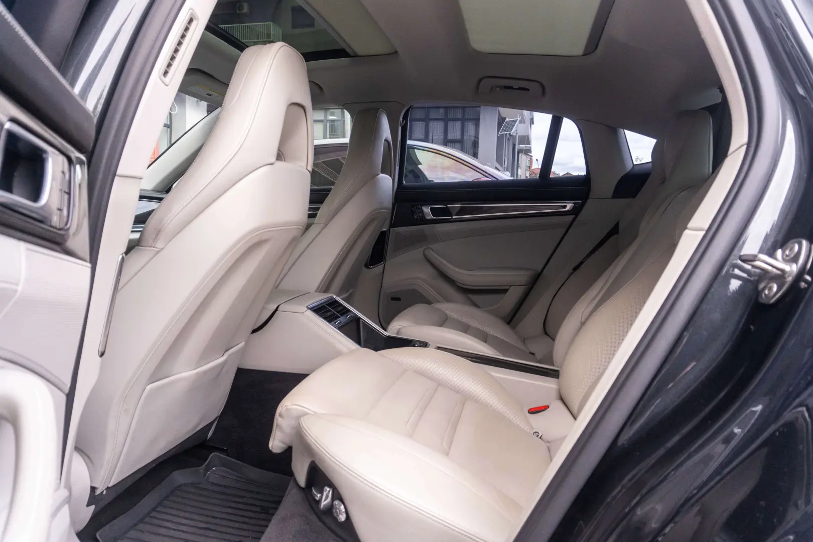 Panamera 4 E-Hybrid