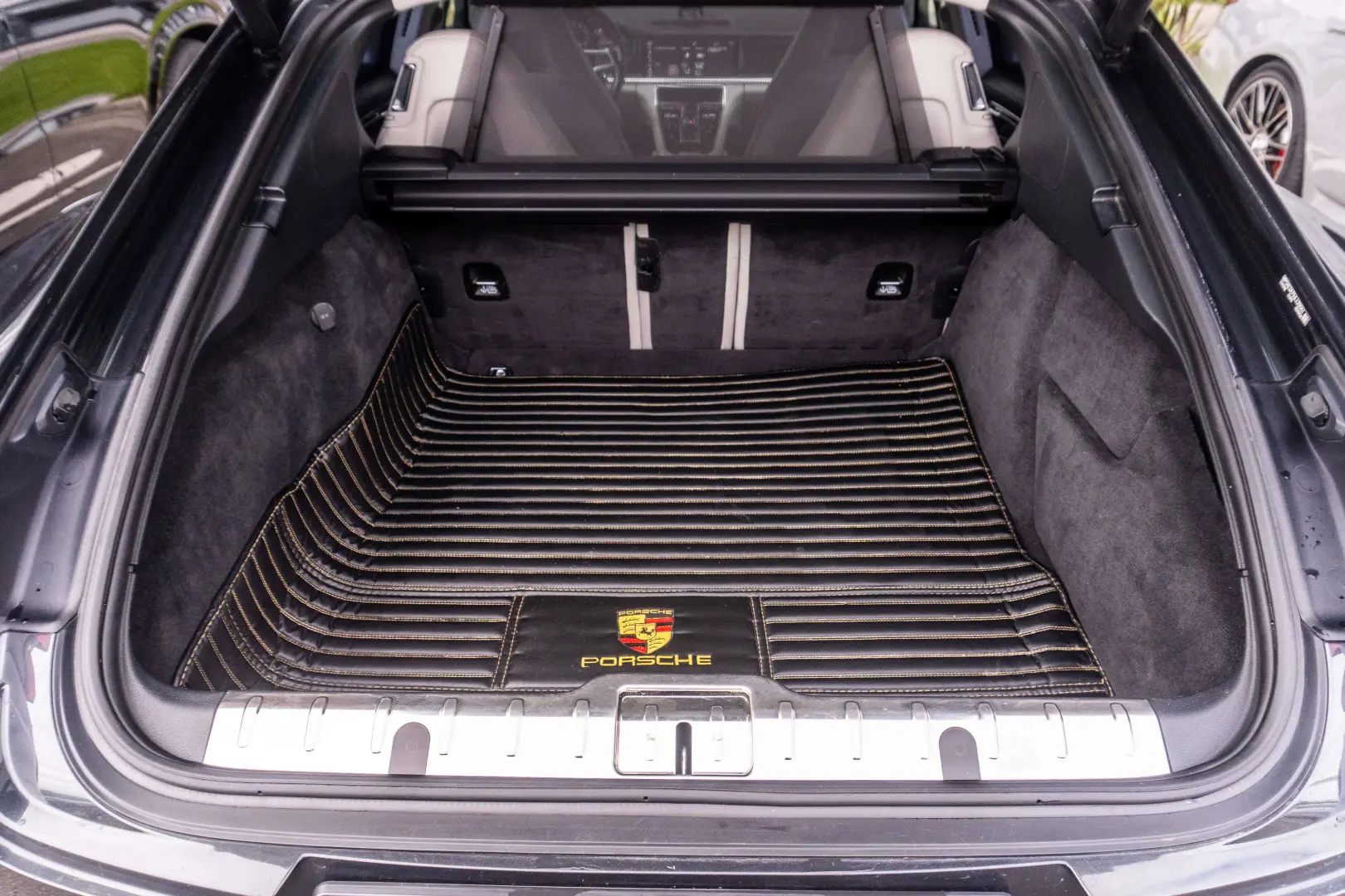 Panamera 4 E-Hybrid