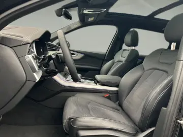 Audi Q7 50 TDI quattro S line