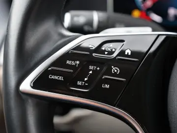 E200d 1.6Ltr *AMG Line*LED*Kamera*Keyless