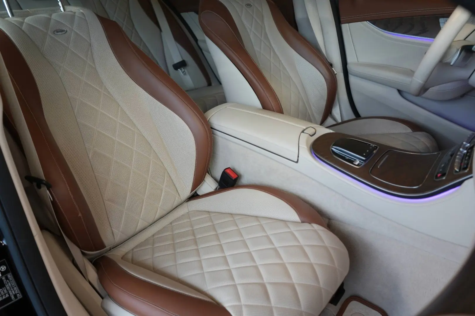 E 200 9G-Tronic Lim. *Exclusive & Designo beige*