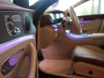 E 200 9G-Tronic Lim. *Exclusive & Designo beige*