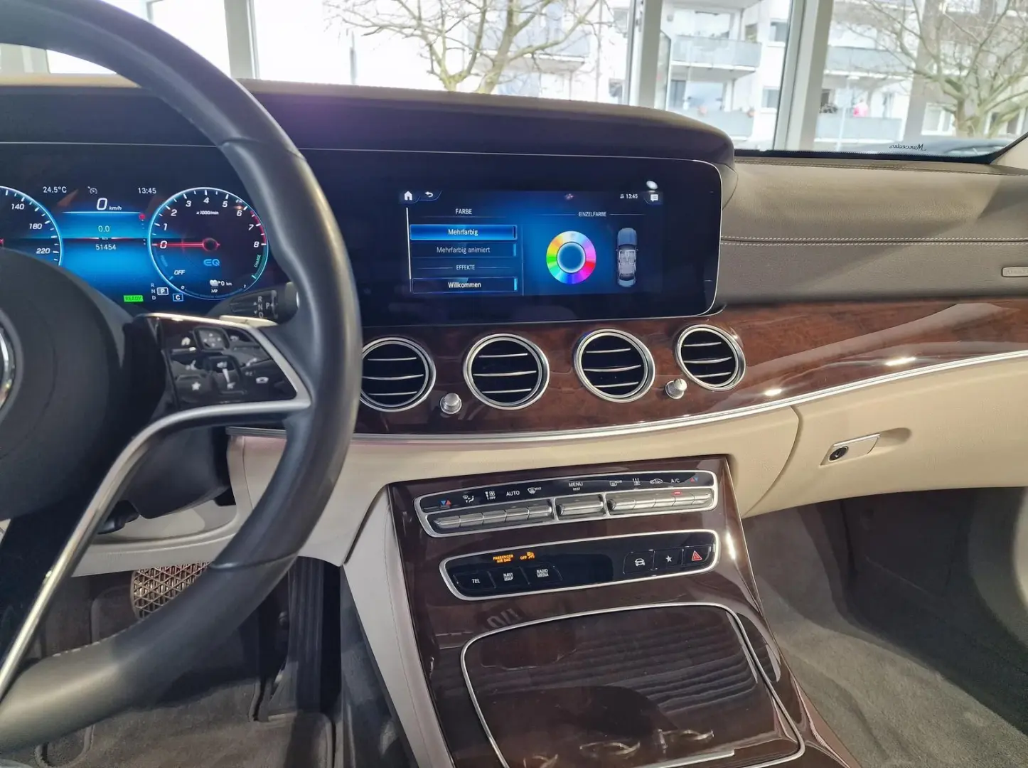 E 300 e Lim Exclusiv*Pano*AHK*RFK*19